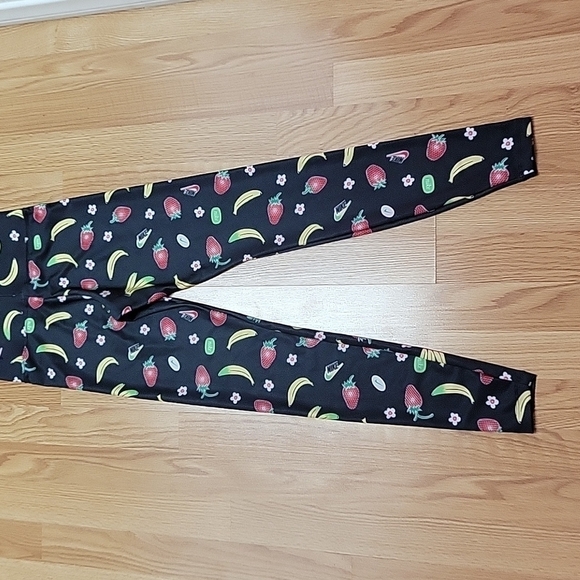 Nike Sportswear Fruit Printed High-Waisted Leggings Womens Active Leggings - Picture 7 of 8